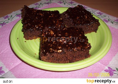 Americký kakao-kolový koláč